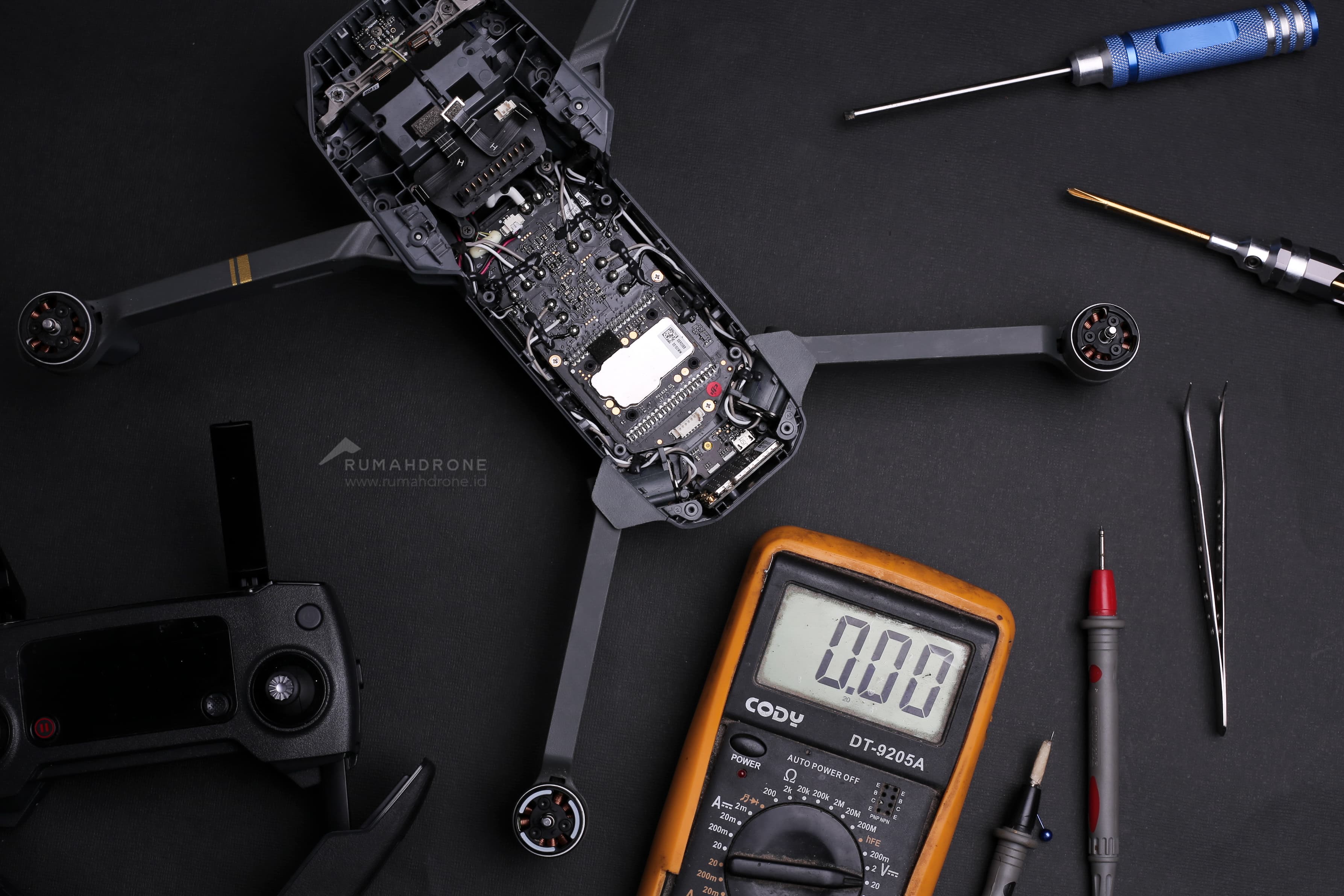 Rumah Drone repair center